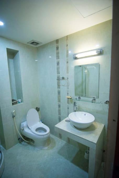 123 Apartment In Bui Vien Street, District 1 Хошимин Экстерьер фото